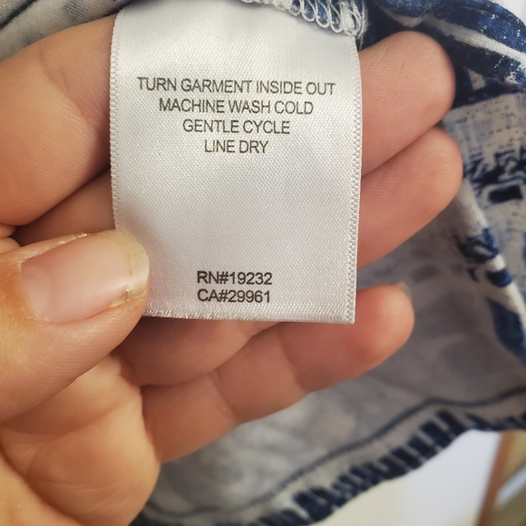 Alfred Dunner Women's Classics Line Art Geometric Paint Pattern Top Size 3X Blue - Picture 6 of 7